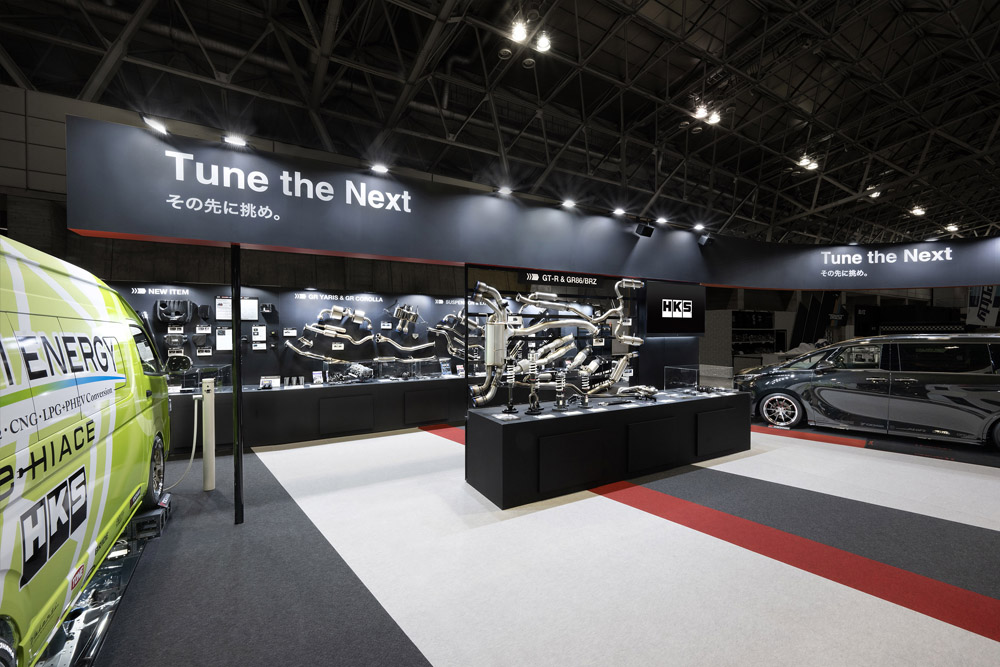 株式会社エッチ・ケー・エス 東京オートサロンブース 4枚目