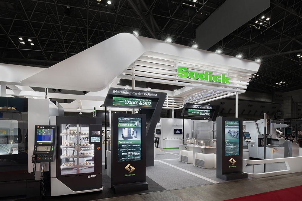 株式会社ソディック JIMTOFブース 5枚目