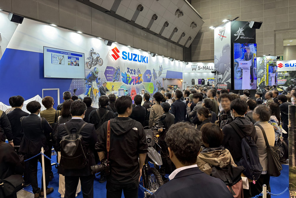 スズキ株式会社 東京モーターサイクルショーブース 6枚目